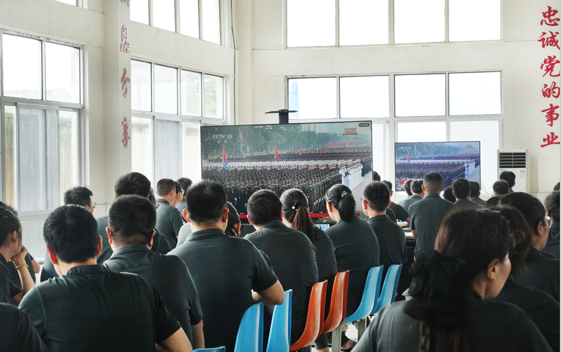 松谷激光员工(gong)